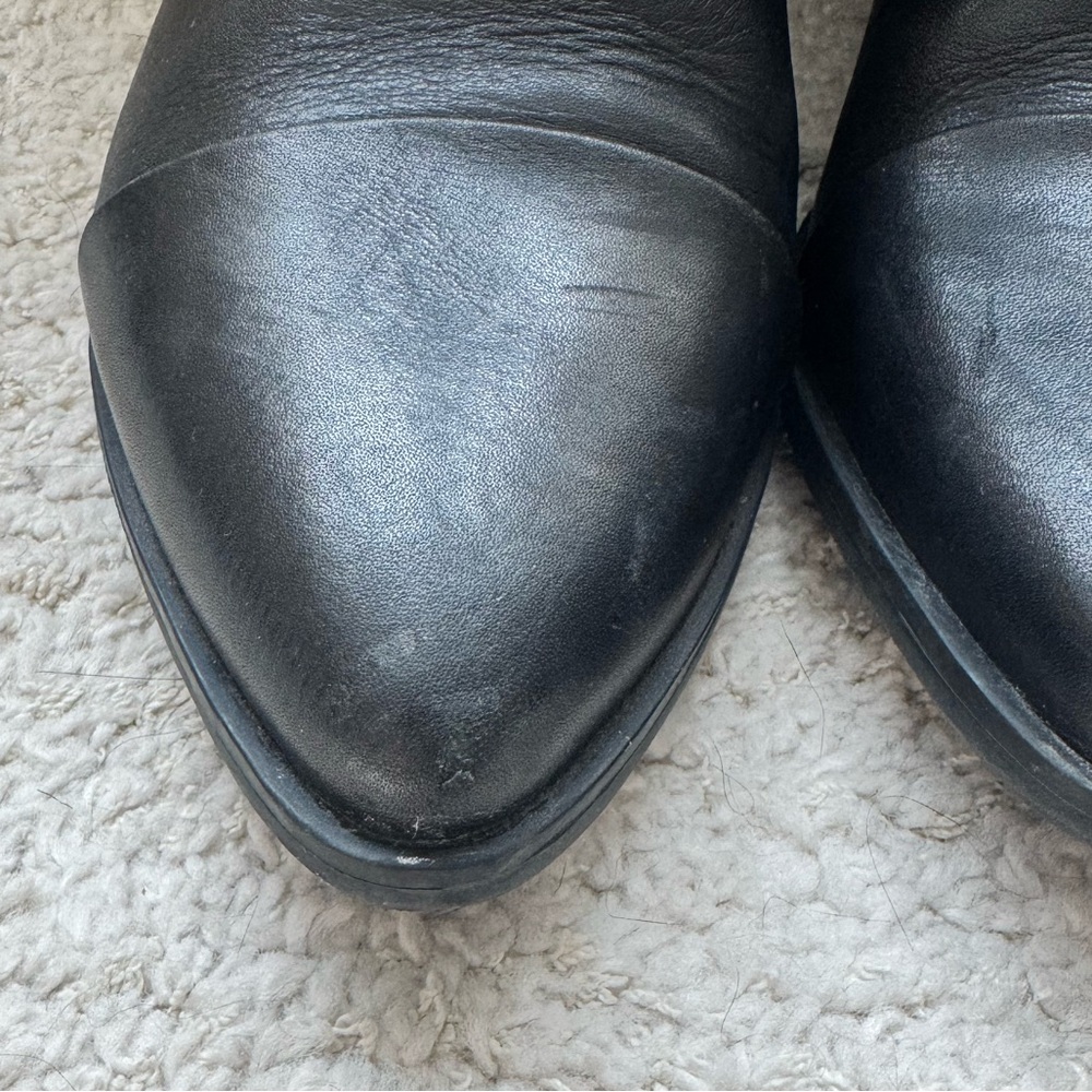 Vagabond Marja Pointy Toe Chelsea Boot - Picture 6 of 10